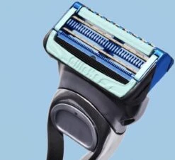Gillette® Gillette Skinguard Sensitive Scheermesjes Aloë Vera Voor Mannen - 8 Navulmesjes - XL Verpakking 8 Gillette® Gillette Skinguard Sensitive Scheermesjes Aloë Vera Voor Mannen - 8 Navulmesjes - XL Verpakking -BaByliss Verkoopwinkel 1200x1097 2
