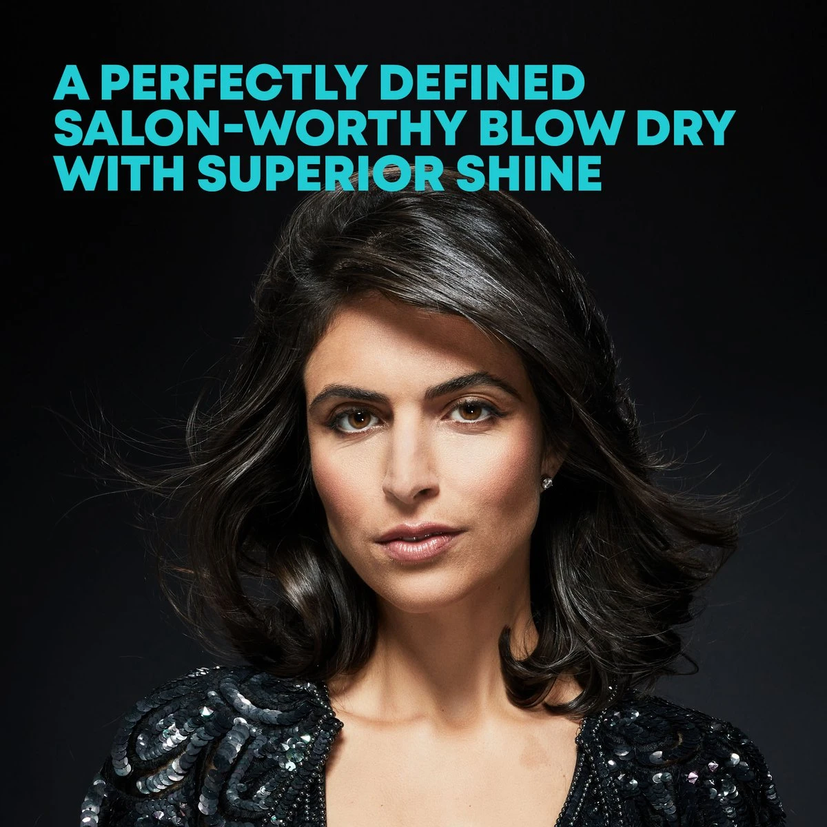 Revamp DR2500 Progloss Föhnborstel - 4 In 1 Stijlborstel - Voor Alle Haartypes - Inclusief 2 Opzetborstels - 1000 W - Afbeelding 5