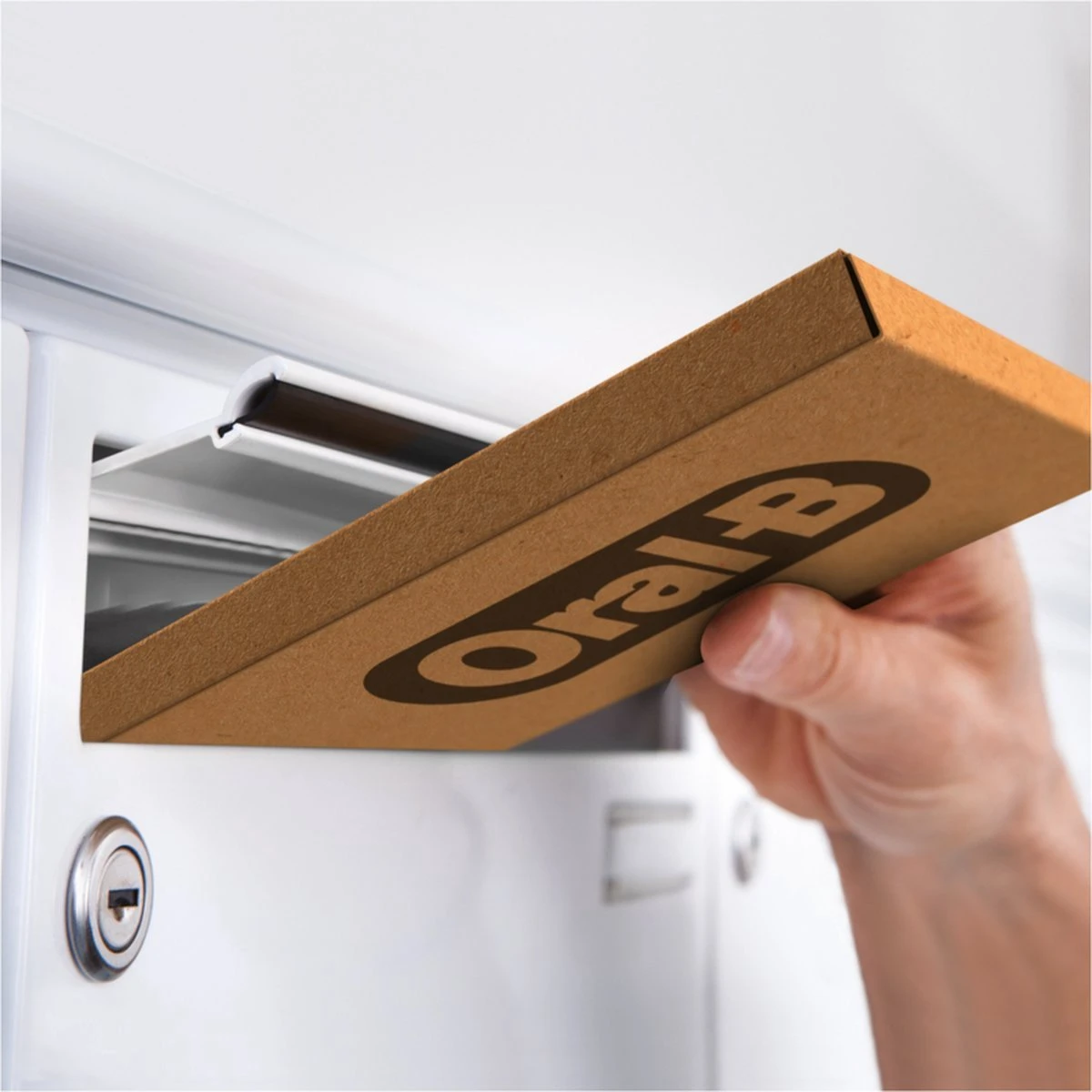 Oral-B CrossAction Opzetborstel Kleur Zwart, Verpakking Van 12 Stuks, Verpakking Van Brievenbusformaat - Afbeelding 6