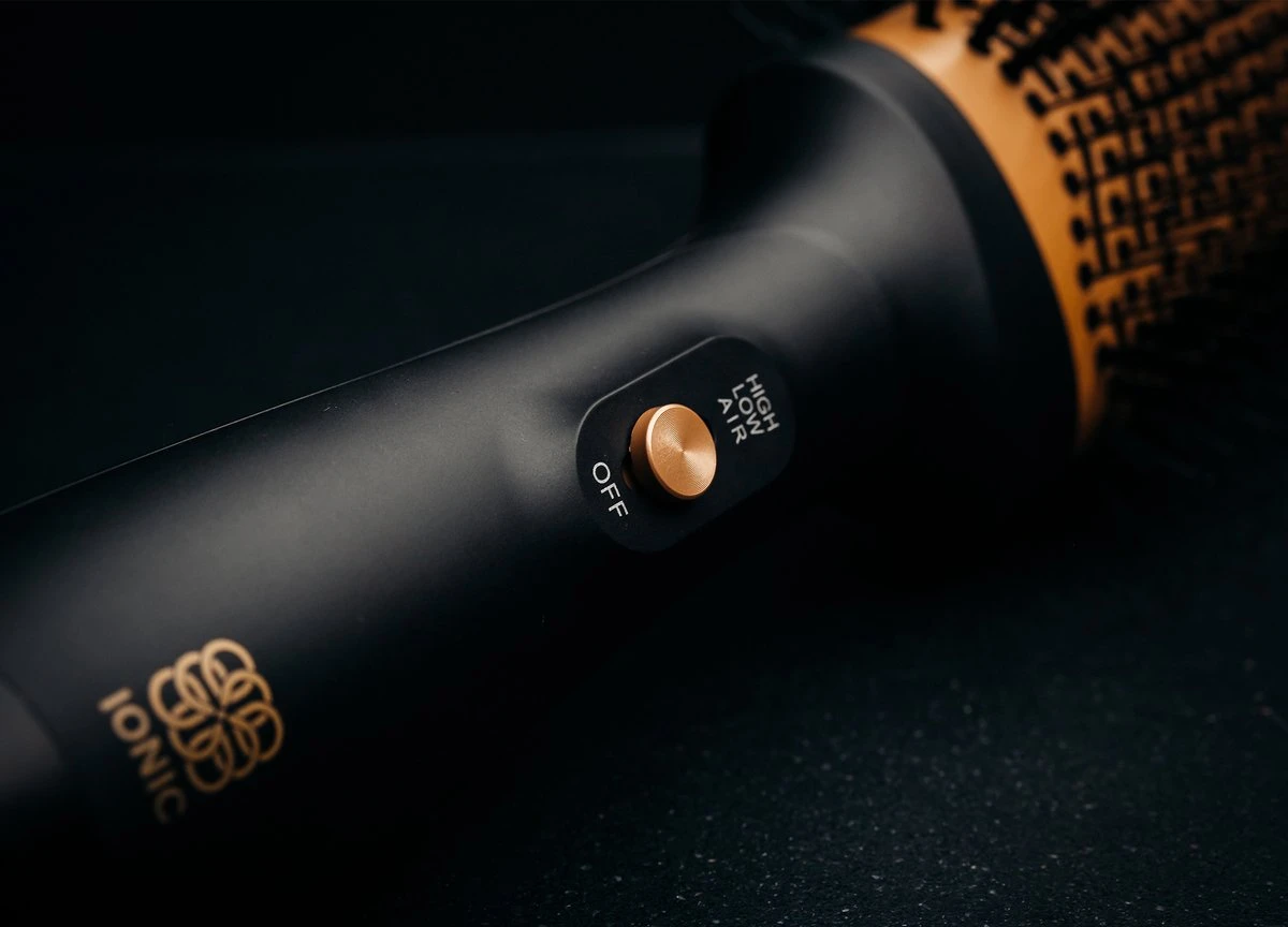 IONIC Beauty Volumax - Föhnborstel - Volume Borstel - 1000W - Zwart/Goud - Fris, Glanzend En Volumineus Haar In Enkele Minuten! - Afbeelding 6